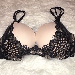 Victoria's Secret cream and black lace bra